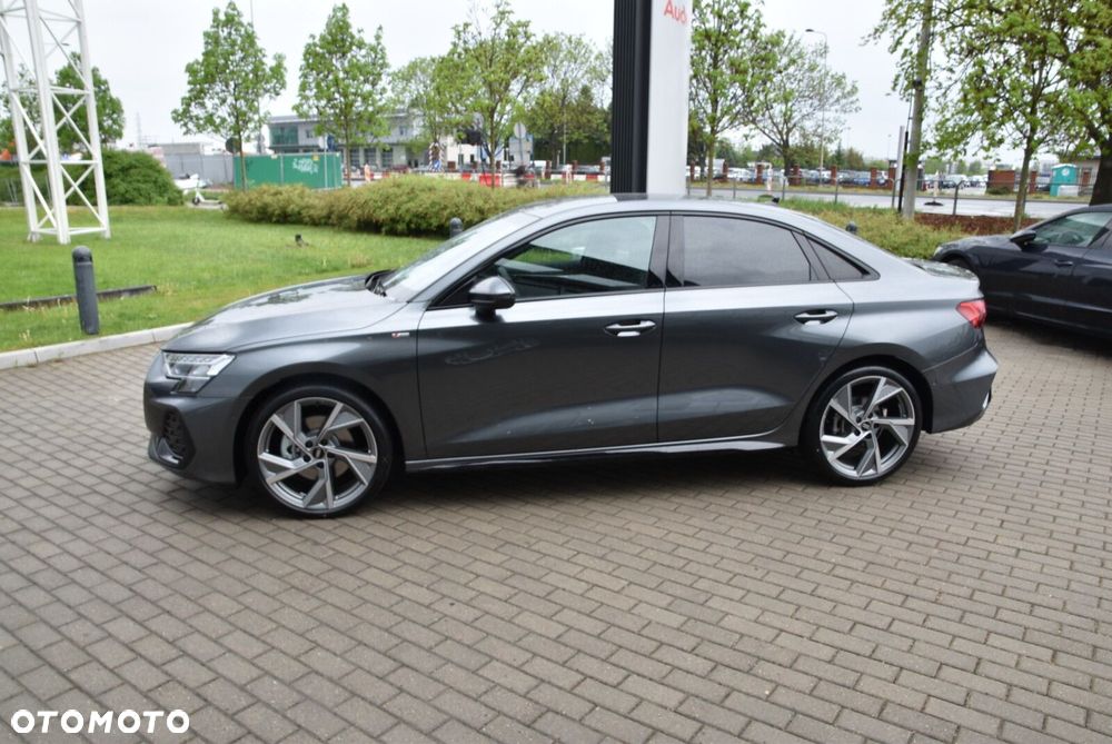 Audi A3 Limousine - 3