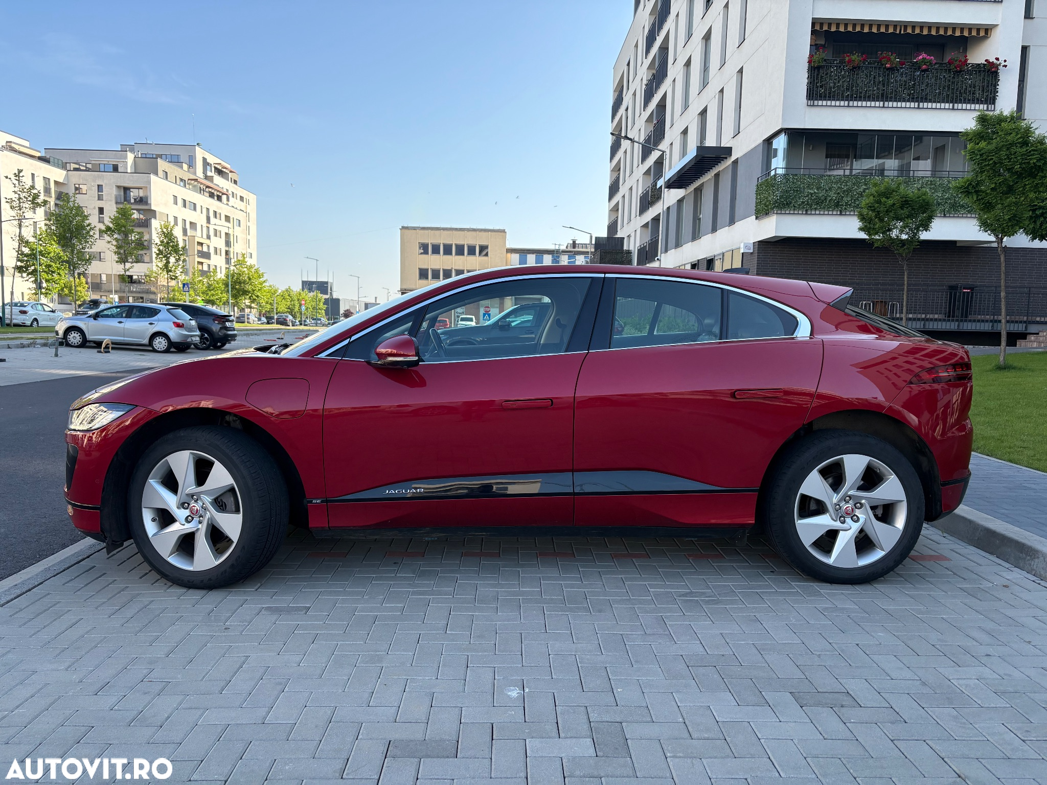 Jaguar I-Pace SE - 9