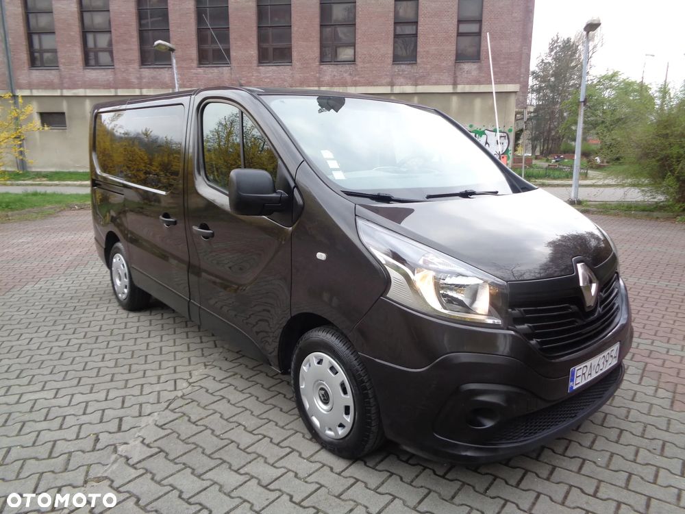 Renault trafic - 3