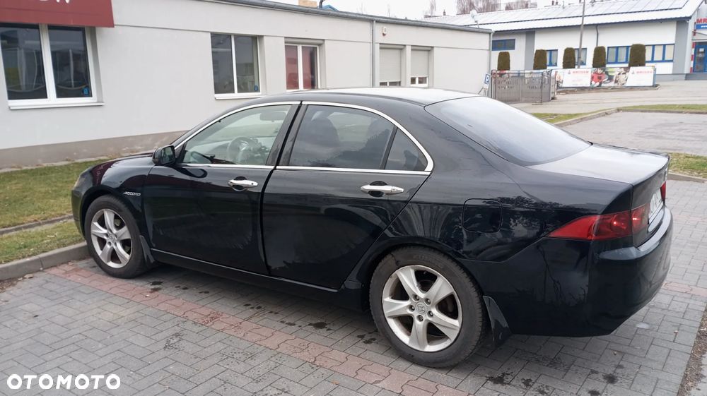 Honda Accord 2.0 Comfort - 4