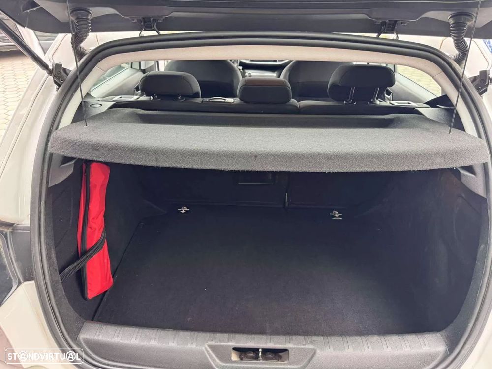 Peugeot 308 1.6 BlueHDi Active - 11