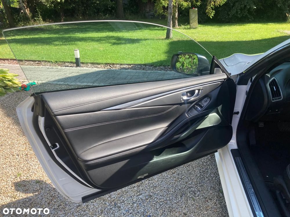 Infiniti Q60 - 13