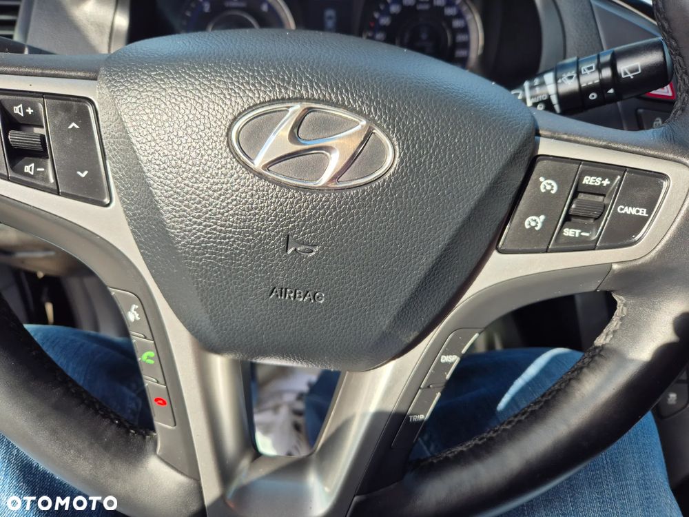 Hyundai i40 - 25