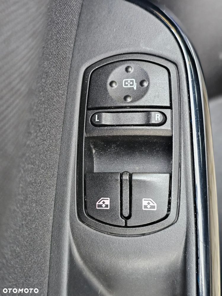 Opel Corsa 1.2 Active - 24