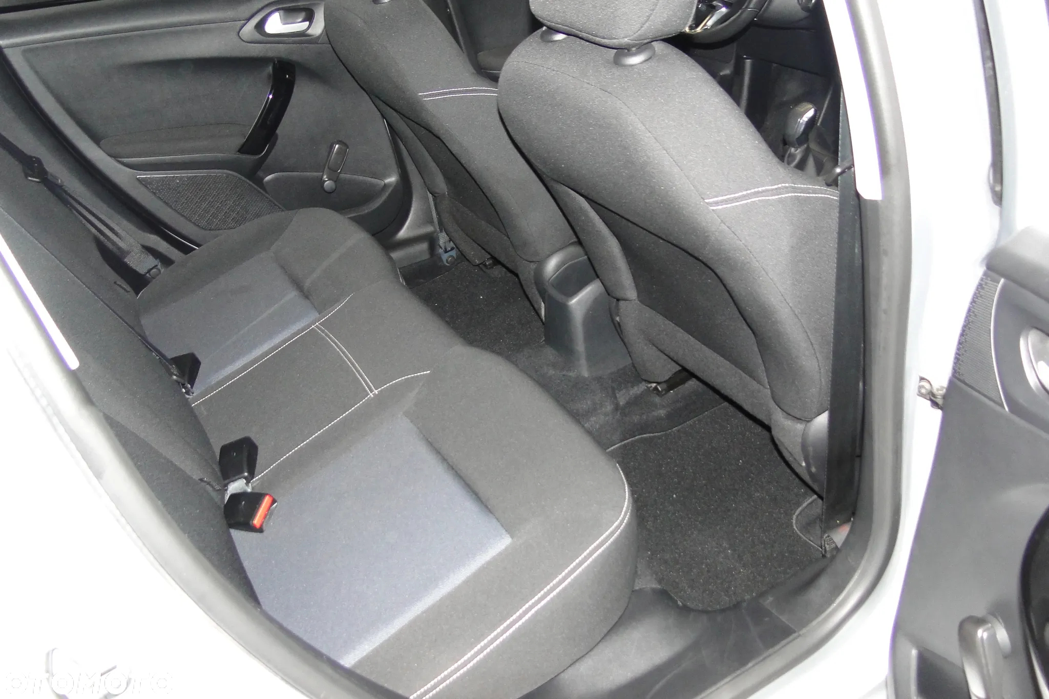 Peugeot 208 PureTech 68 Active - 18