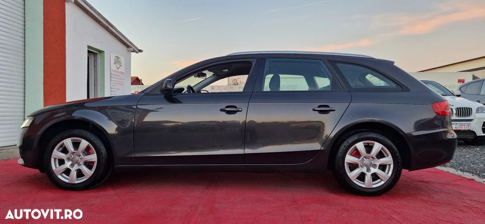 Audi A4 Avant 2.0 TDI DPF Ambiente - 4