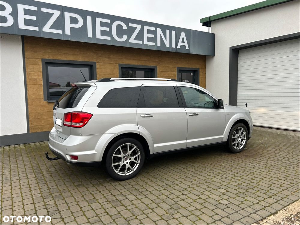 Fiat Freemont 2.0 Multijet 16V DPF Automatik Allrad Lounge - 24