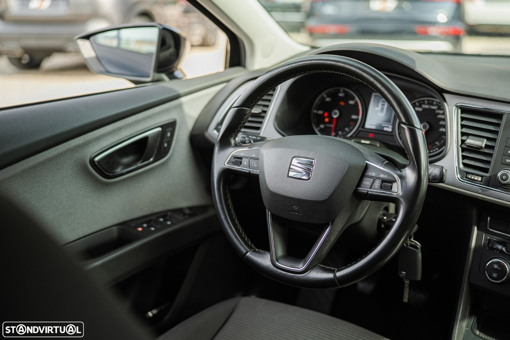SEAT Leon 1.6 TDI Style S/S - 8