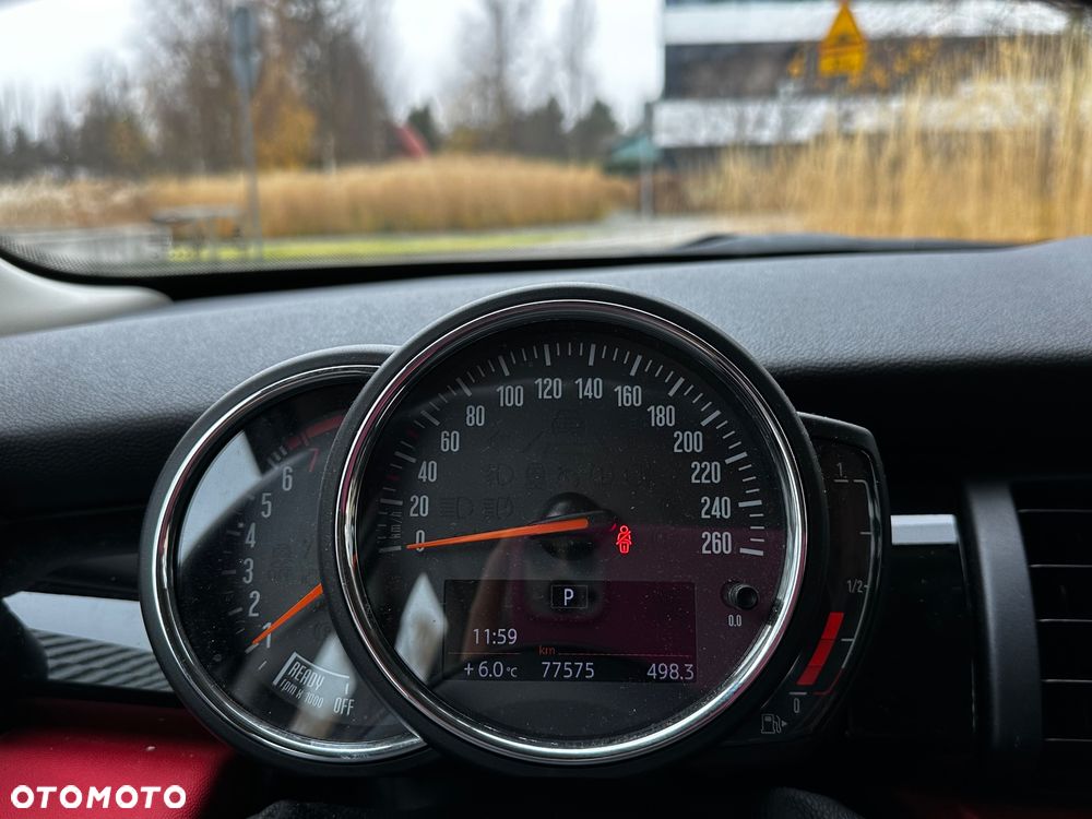 MINI Cooper Standard - 10