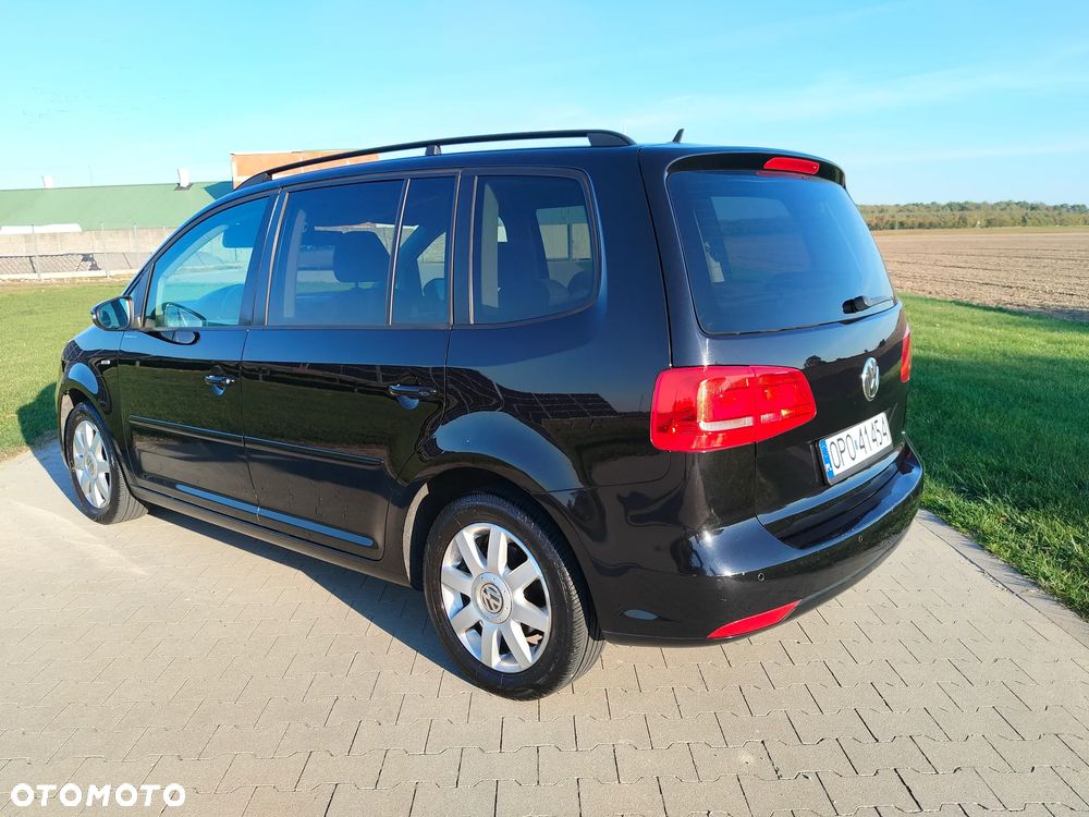 Volkswagen Touran - 3