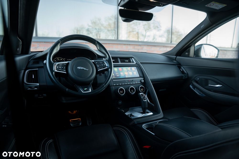 Jaguar E-Pace D180 AWD R-Dynamic S - 27