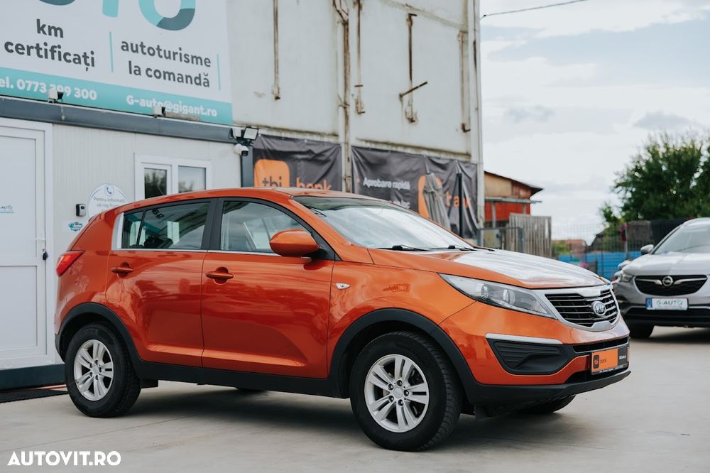 Kia Sportage 1.7 CRDI 2WD Attract - 2
