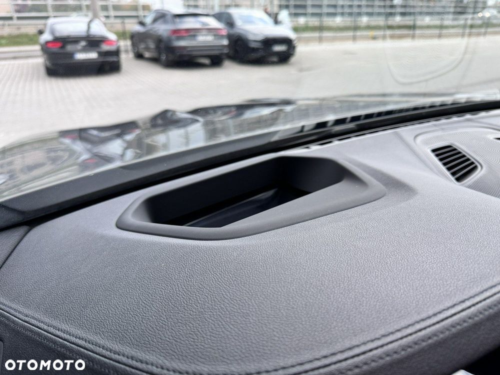 BMW M5 Standard - 23