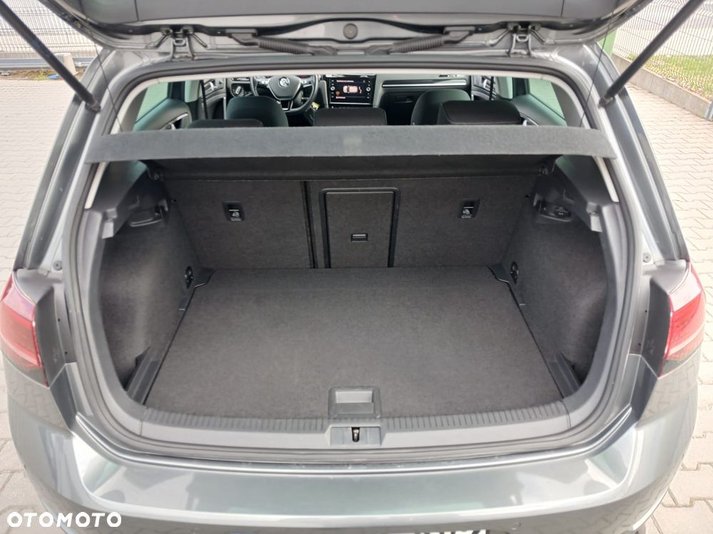 Volkswagen Golf 2.0 BlueTDI Highline - 28