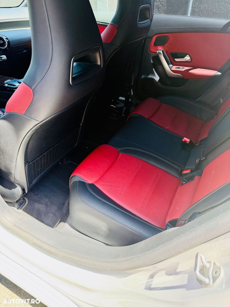 Mercedes-Benz CLA 180 d 7G-DCT AMG Line - 8