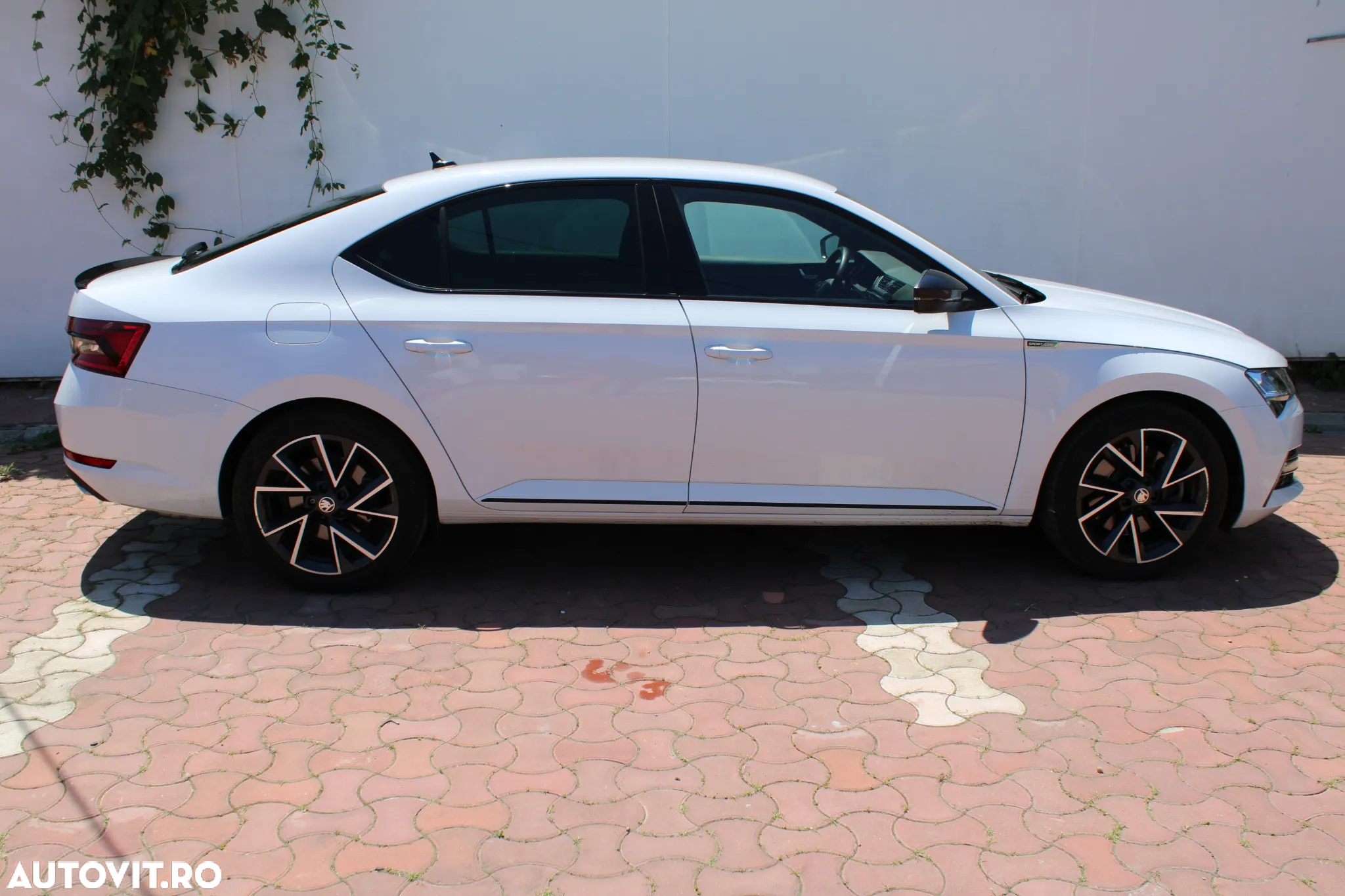 Skoda Superb 2.0 TSI 4X4 DSG Sportline - 7