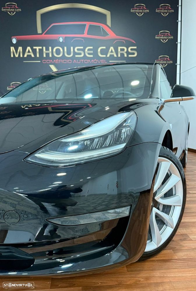 Tesla Model 3 - 2