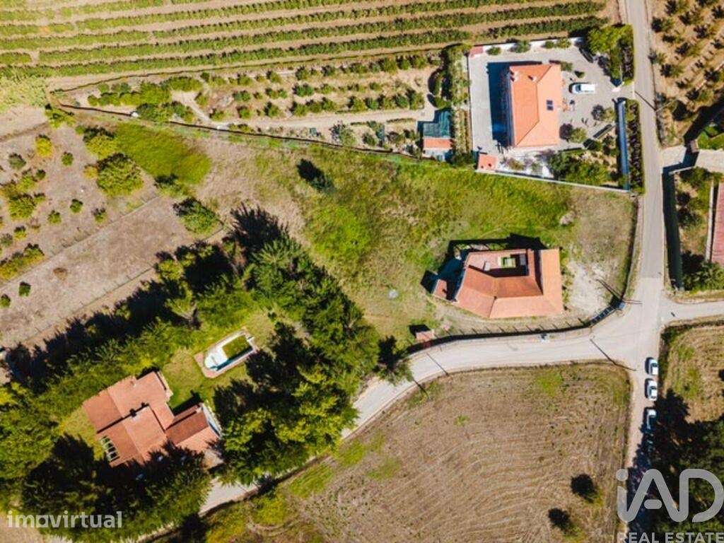 Moradia térrea T4 em Vermelha de 210 m2 - Grande imagem: 4/40