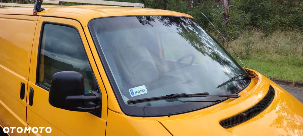 Volkswagen Transporter - 33