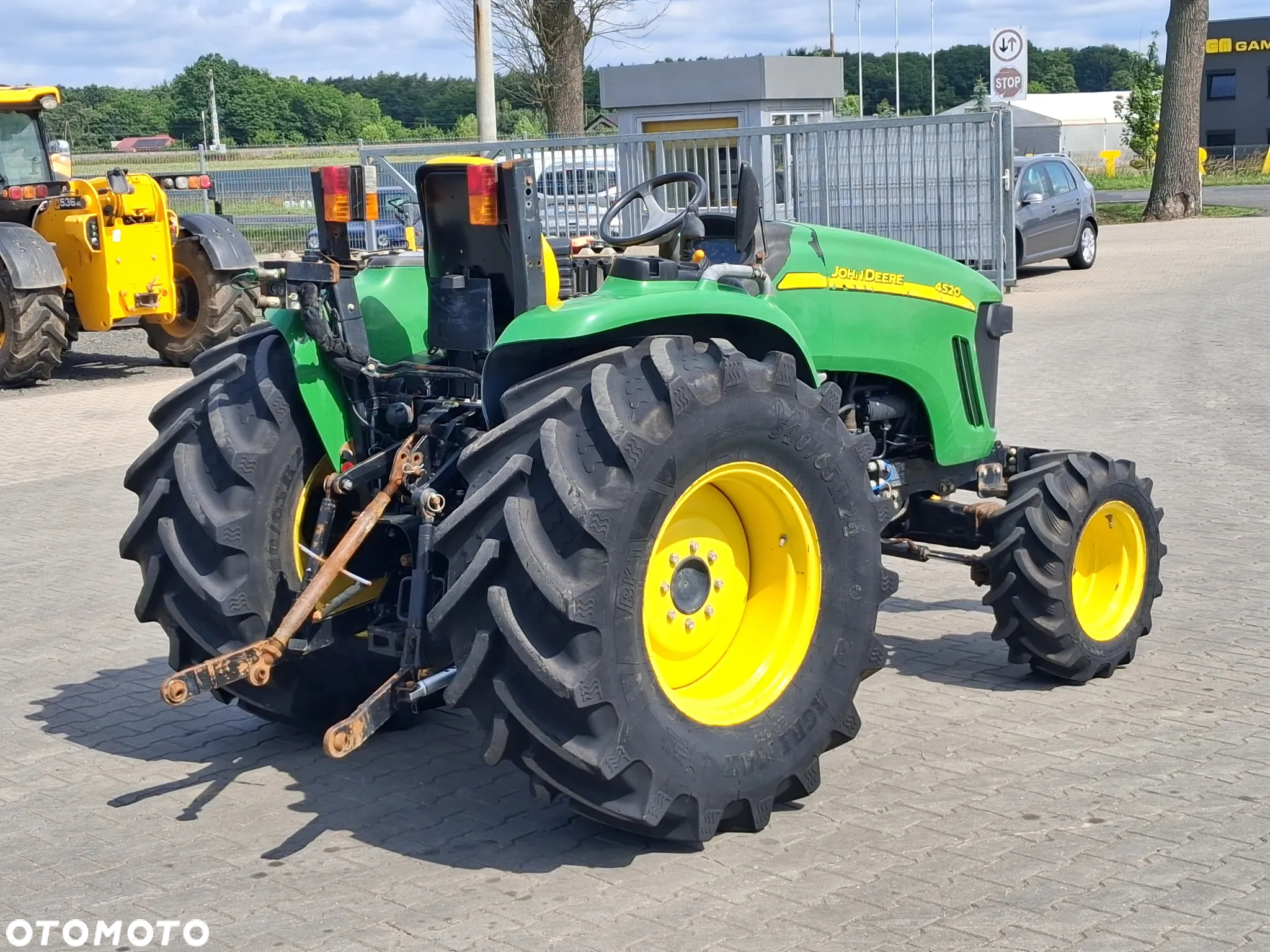 John Deere 4520 - 5