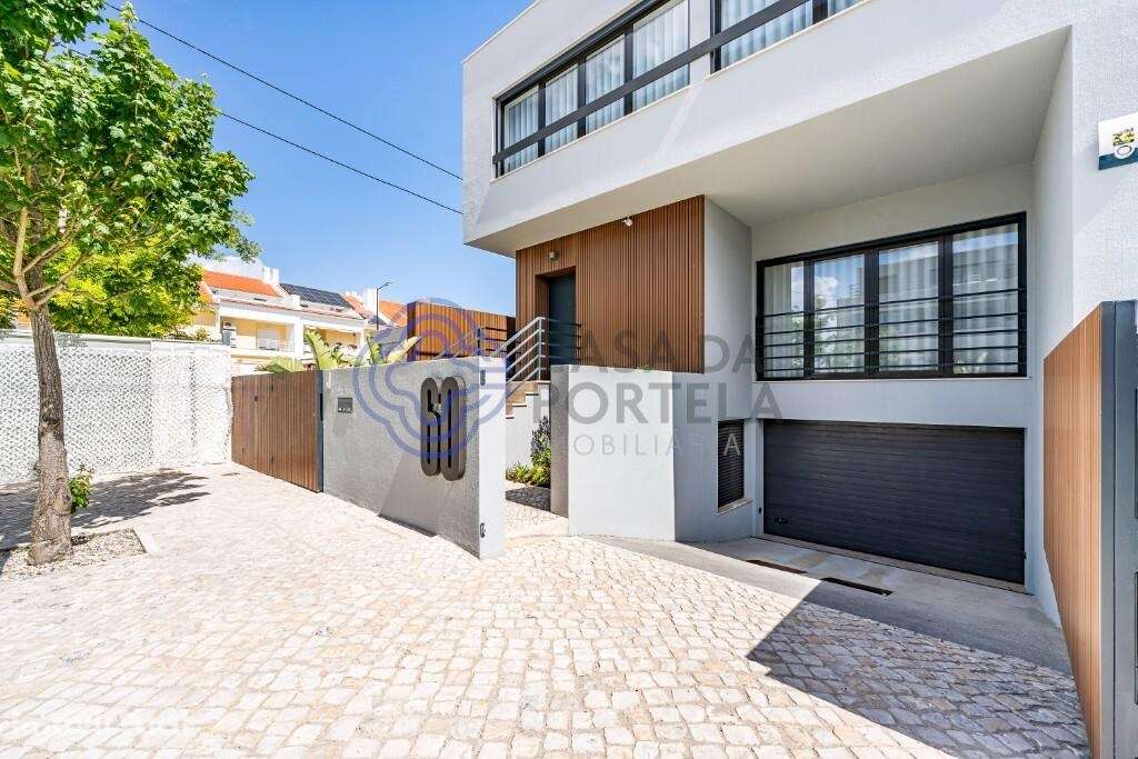 Moradia T4 com Rooftop - Alcochete - Grande imagem: 2/38