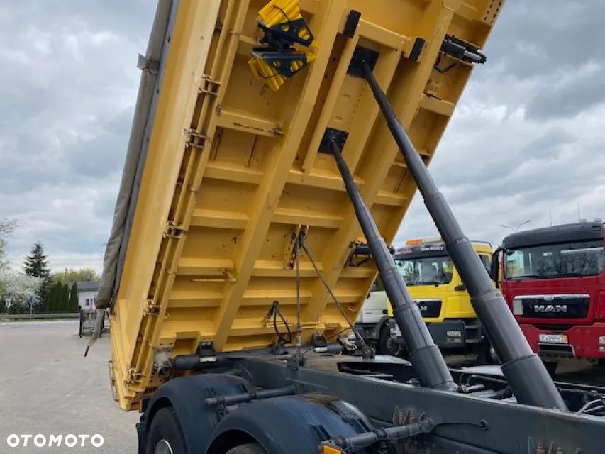 Mercedes-Benz ACTRIS 3244 - 16