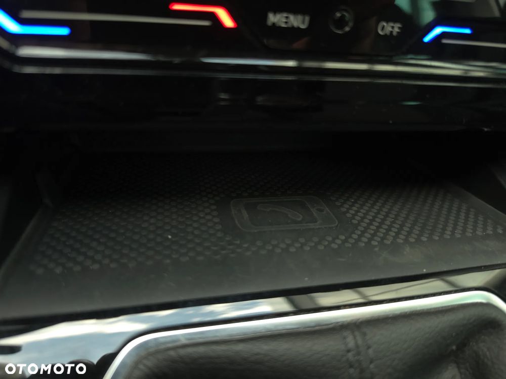 Volkswagen Passat 1.5 TSI EVO Business - 21