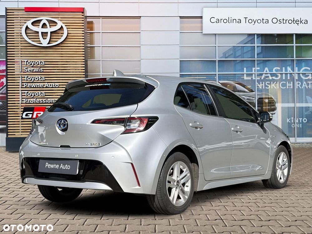 Toyota Corolla - 5