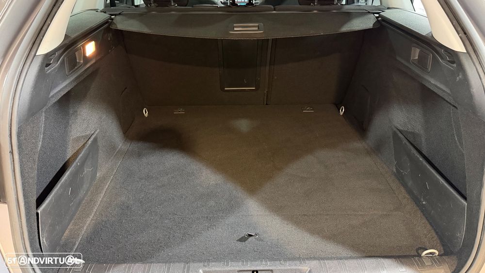 Peugeot 308 SW BlueHDi 130 Stop & Start Allure - 29