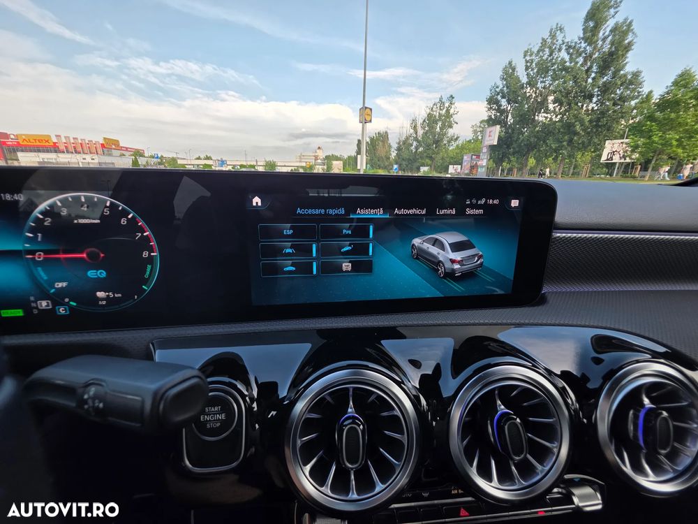 Mercedes-Benz A 250 e Sedan 8G-DCT Edition 2021 - 12