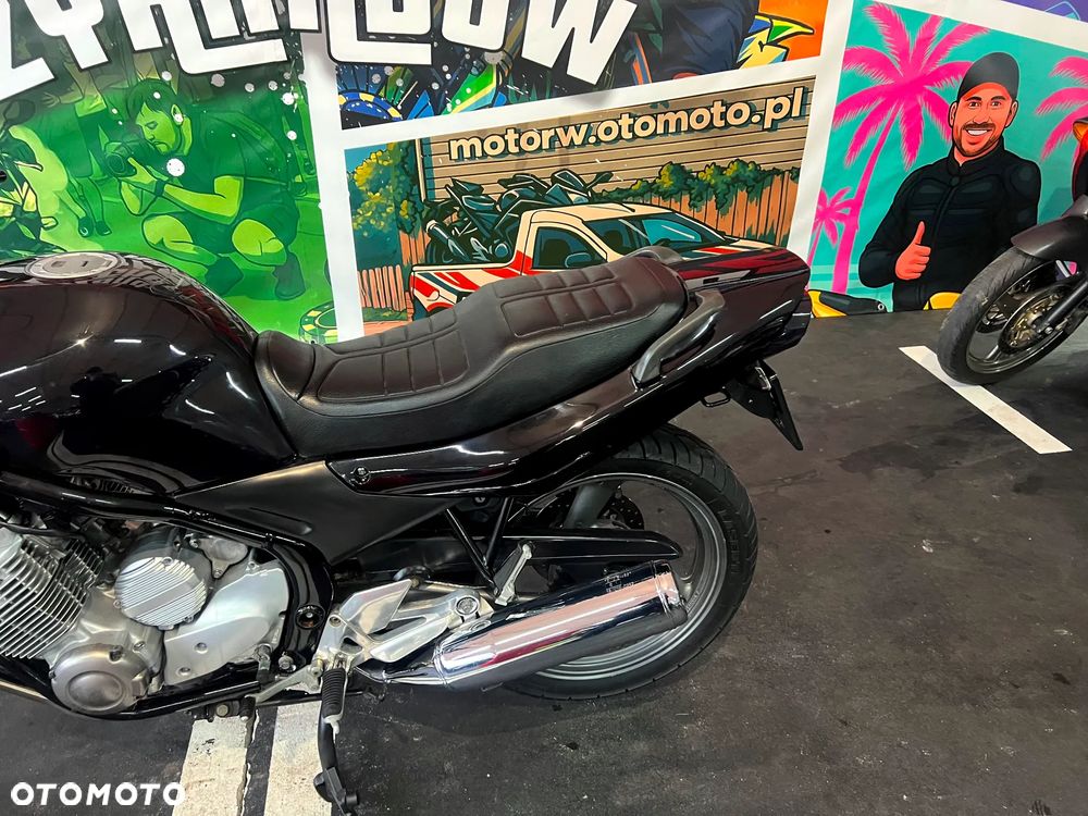 Yamaha XJ - 17