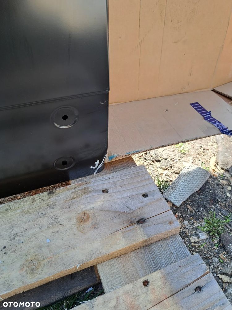 Drzwi prawe tył tylne Fiat Ducato III H3 1681318680 Citroën Jumper II Peugeot Boxer II Opel Movano C Drzwi Skrzydełka prawy tył tylne Fiat Ducato III H3 Citroën Jumper II Peugeot Boxer II Opel Movano C 1681318680 - 7