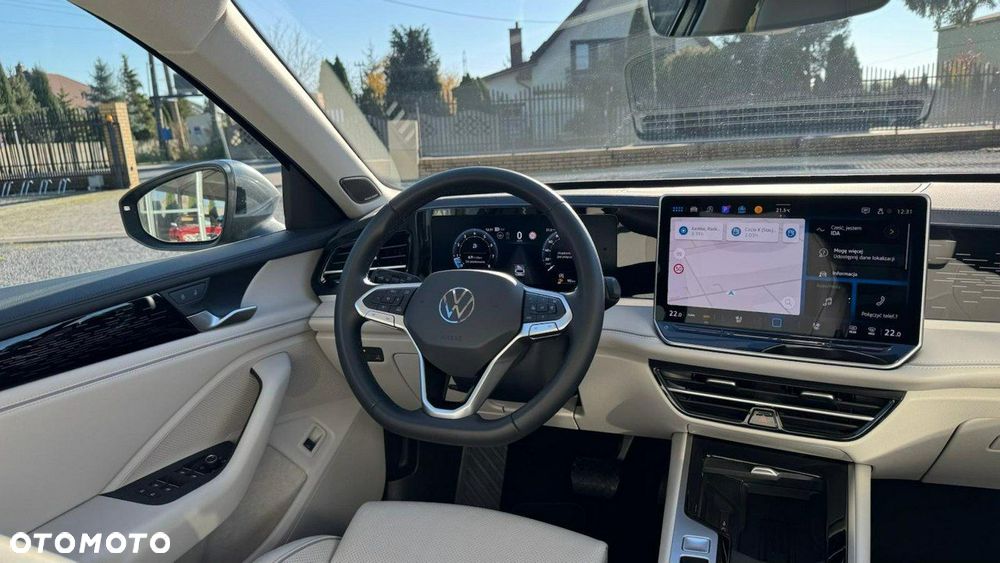 Volkswagen Passat - 19