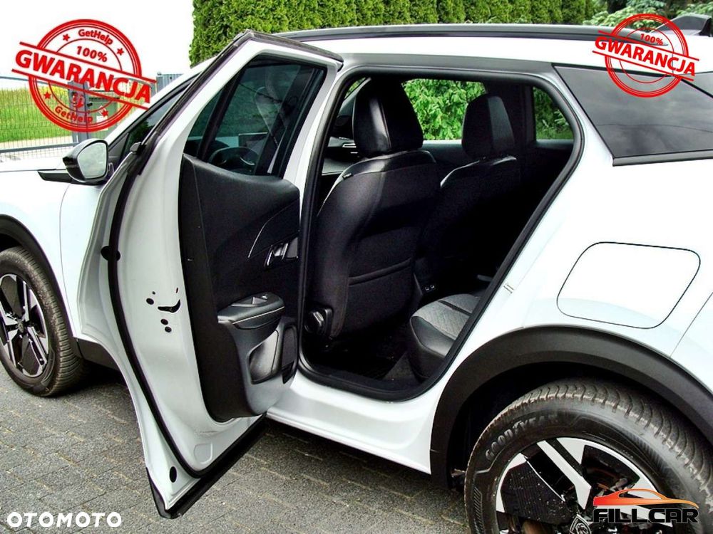 Peugeot 2008 PureTech 130 Allure S&S EAT8 - 19