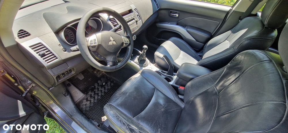 Mitsubishi Outlander 2.2 DID Instyle - 5