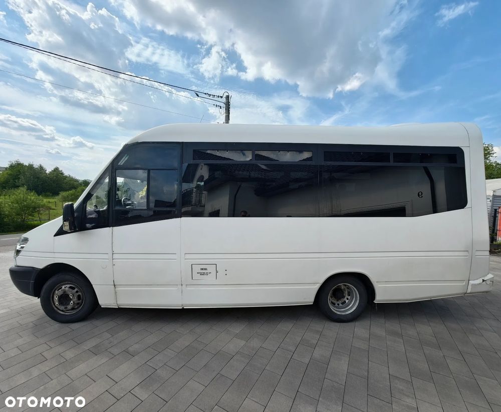 Mercedes-Benz Sprinter - 3