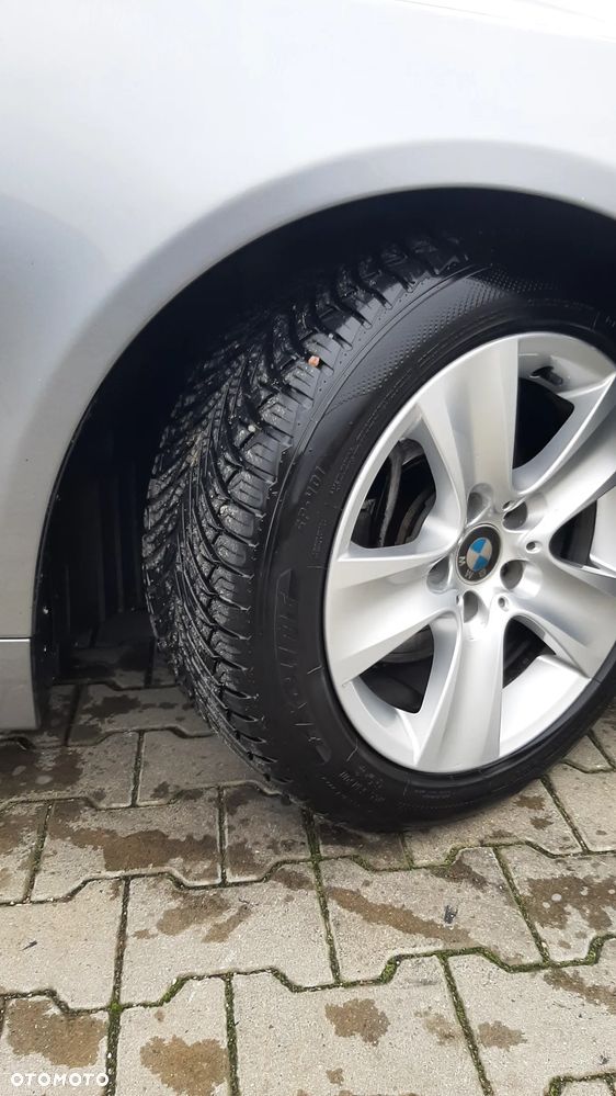 BMW Seria 5 520d Touring - 1