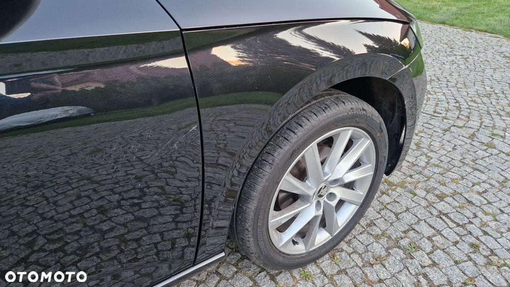 Skoda Scala 1.5 TSI Selection DSG - 27