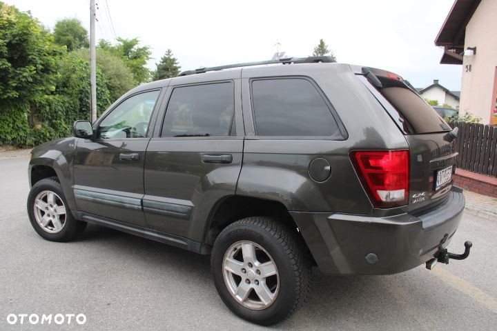 Jeep Grand Cherokee - 13