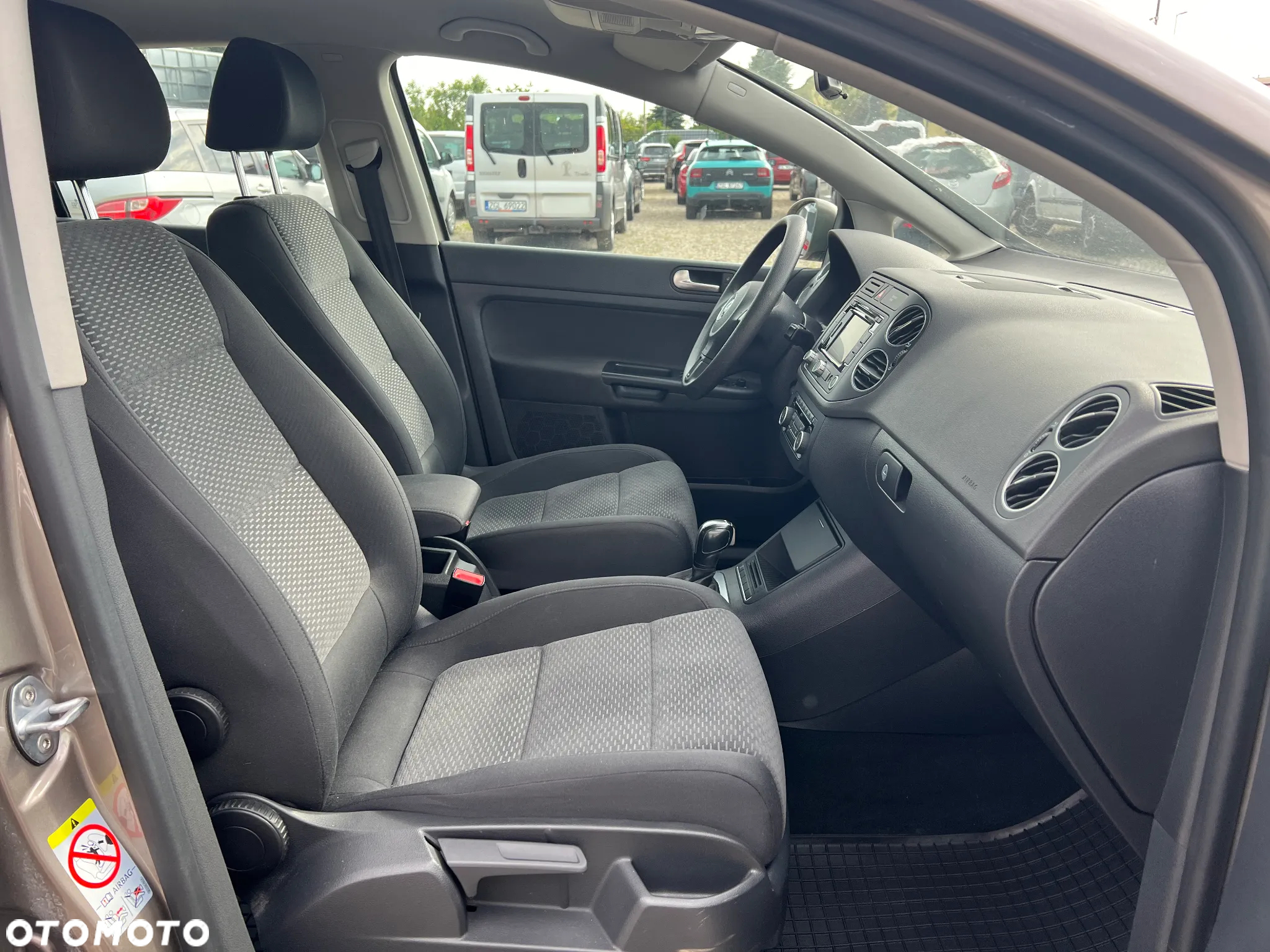 Volkswagen Golf Variant 1.4 TSI DSG Comfortline - 24