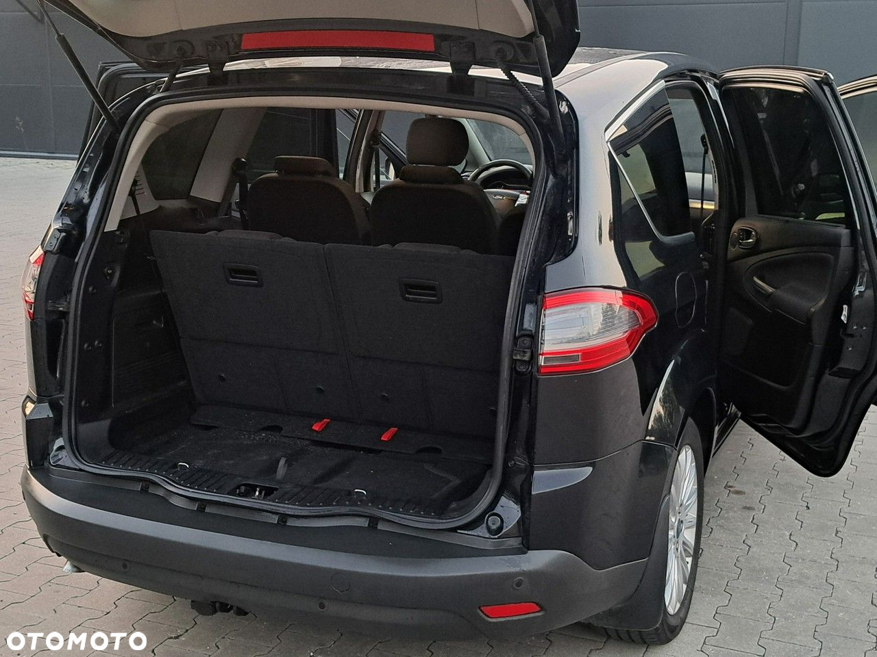 Ford S-Max - 20