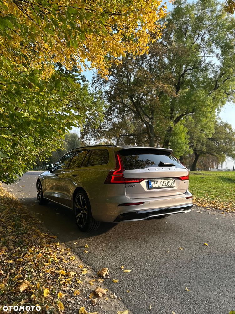 Volvo V60 B4 B Ultra Dark - 6