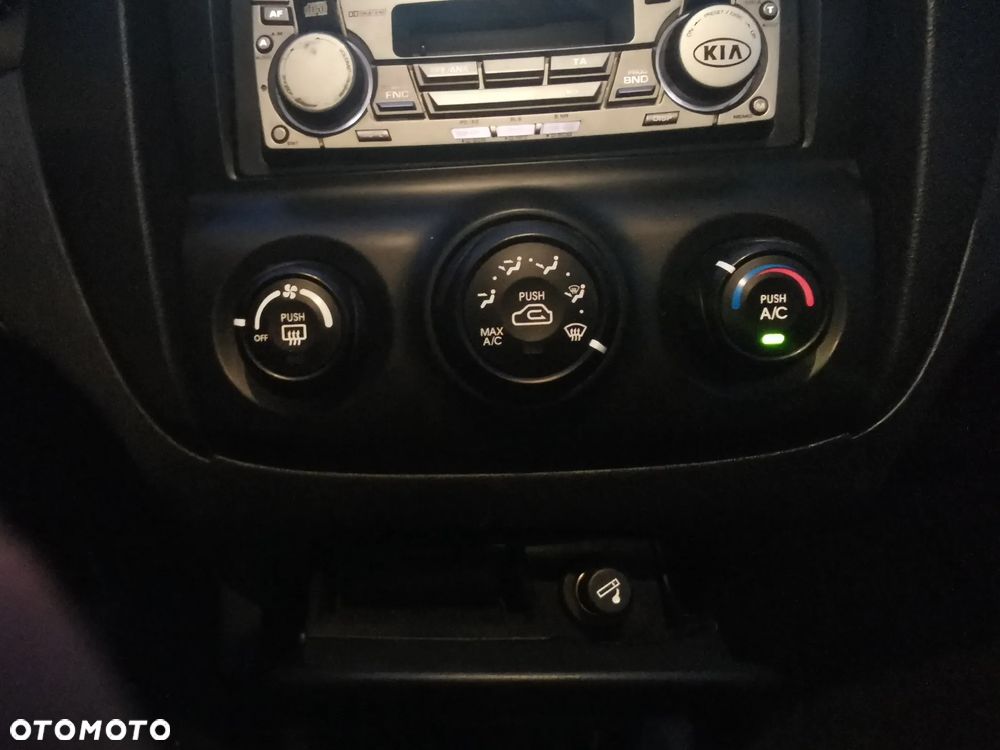 Kia Sportage 2.0 CRDi Tour - 14