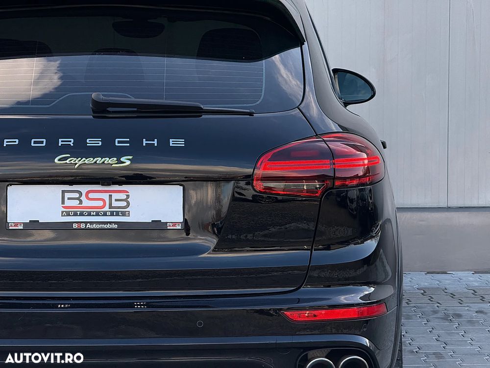 Porsche Cayenne S E-Hybrid Platinum Edition - 12