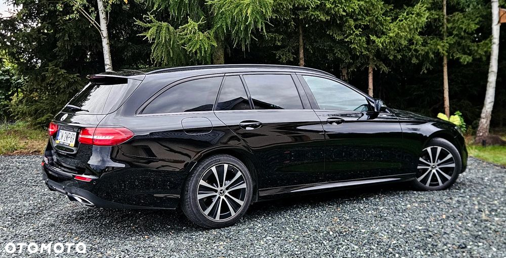 Mercedes-Benz Klasa E 300 d 9G-TRONIC - 4