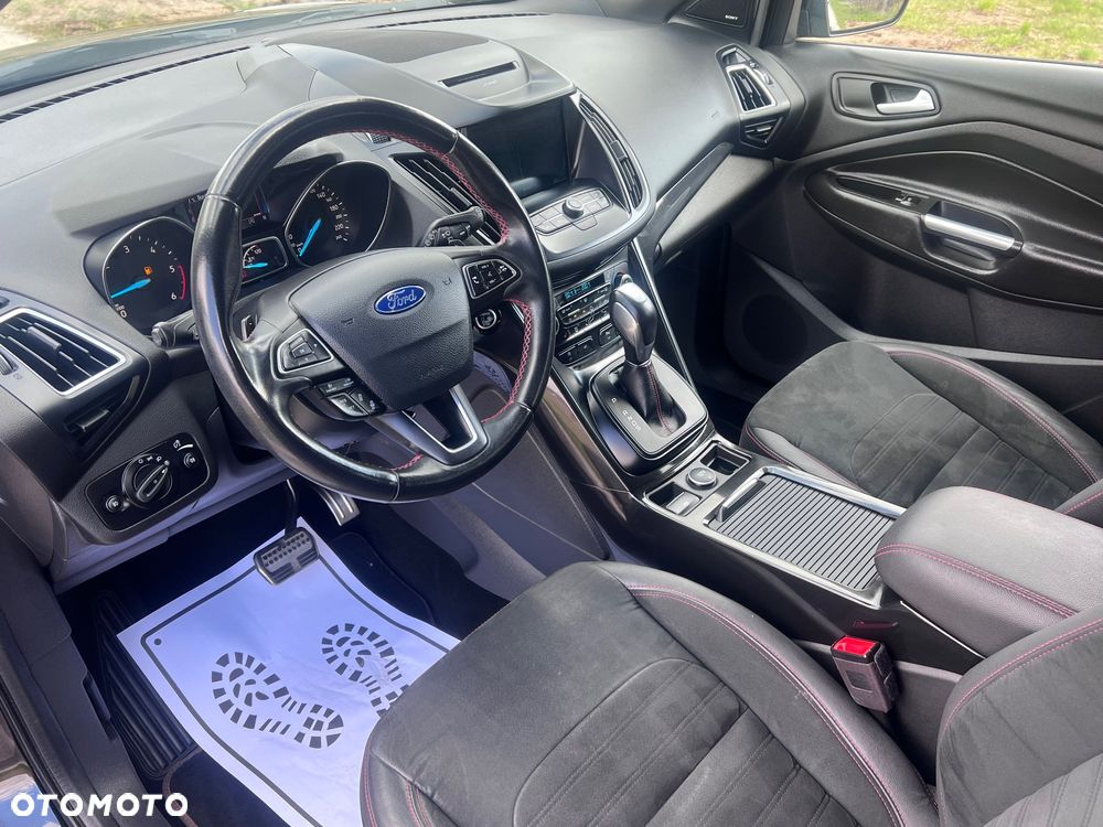 Ford Kuga 2.0 TDCi AWD ST-Line - 23