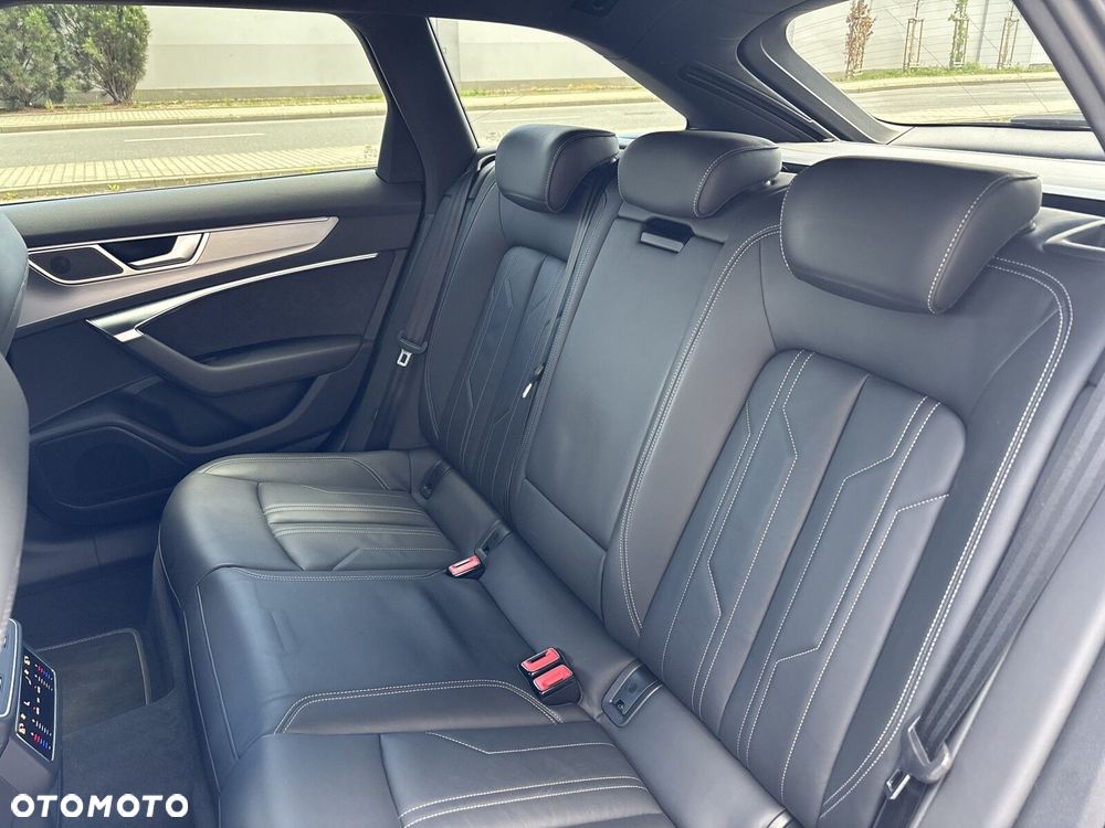 Audi A6 Avant - 26