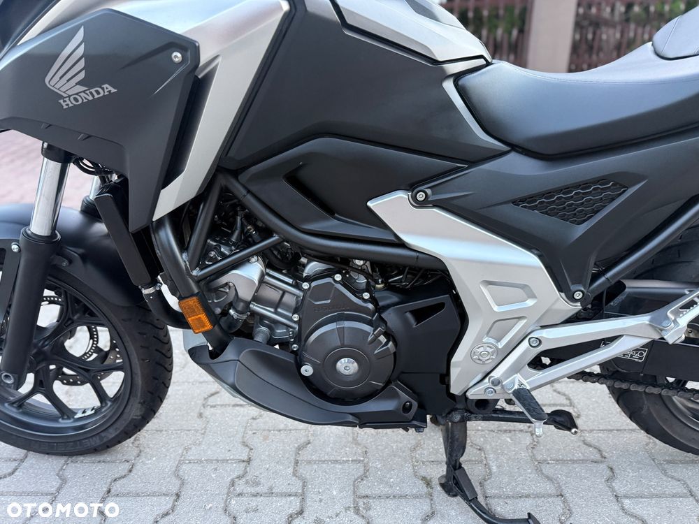 Honda NC - 23