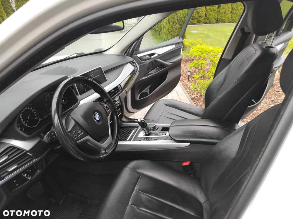 BMW X5 xDrive25d - 26