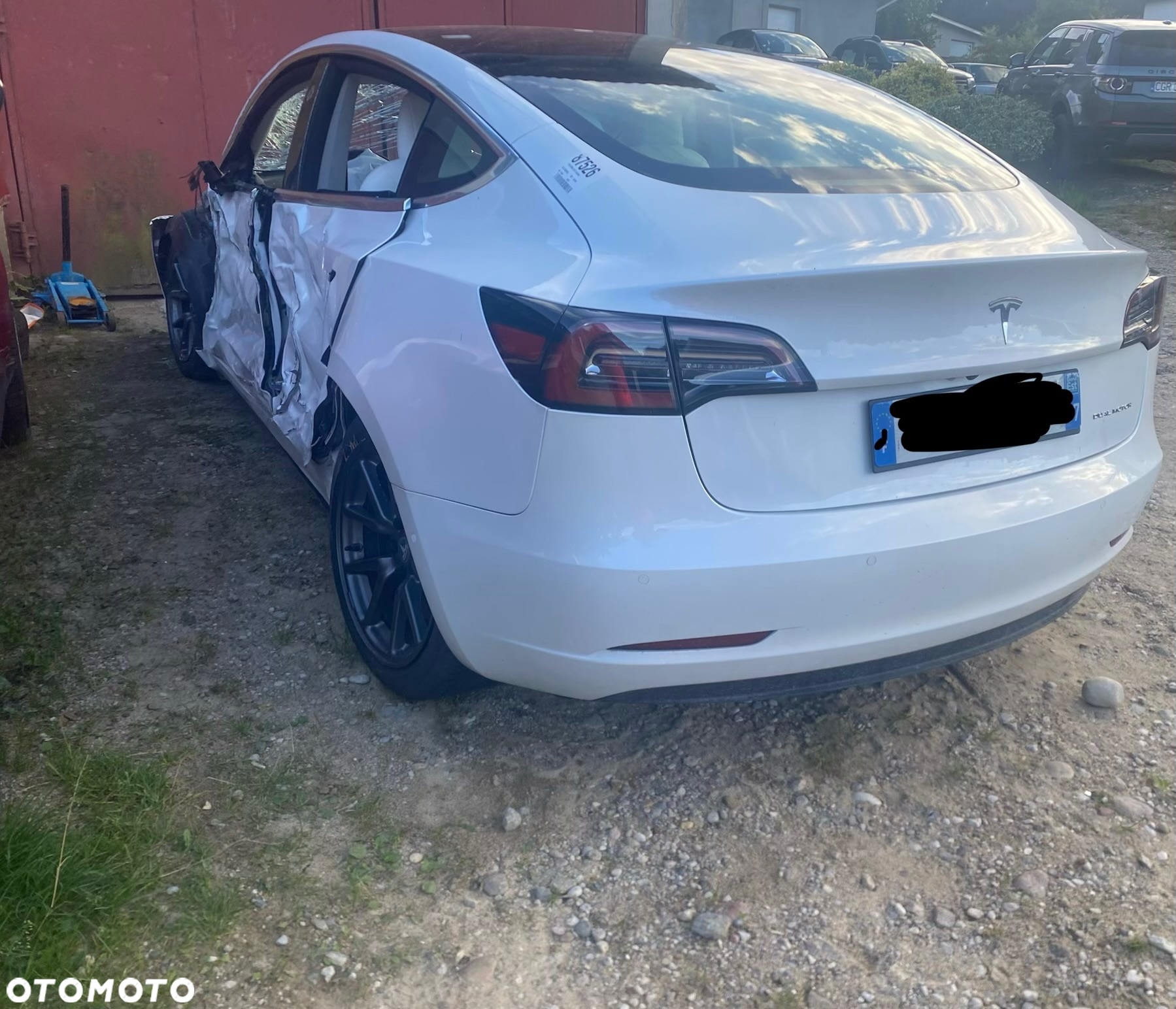 Tesla Model 3 Long Range AWD - 4